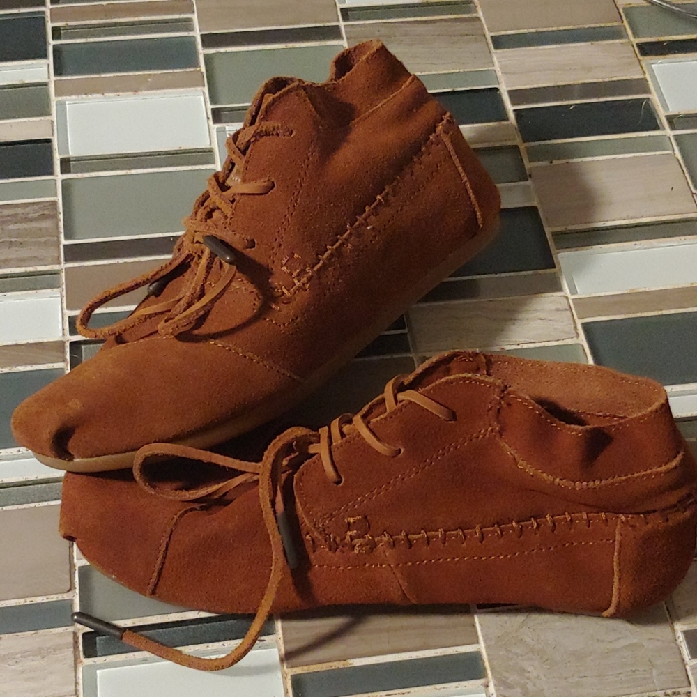 Toms Leather Moccasins